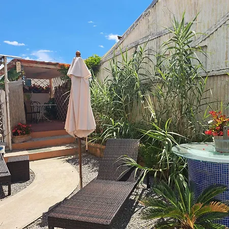 The Shell ヴァッレクロージア