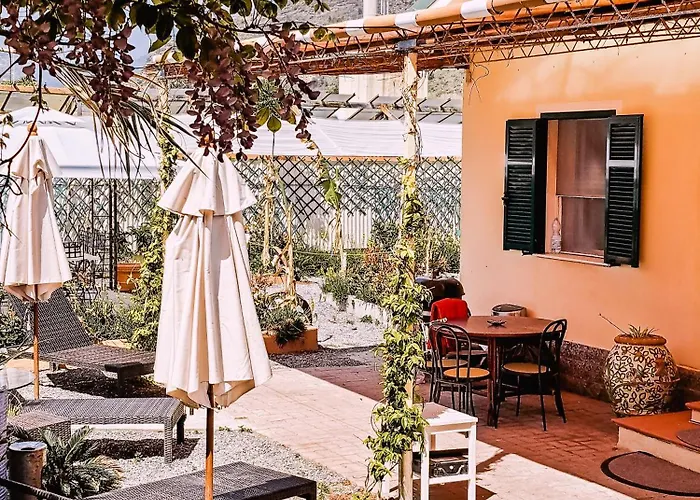 The Shell Vallecrosia